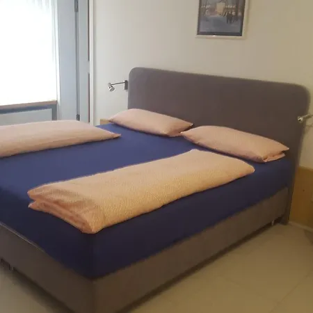 ホテル Hotel-restaurant Ratsstube